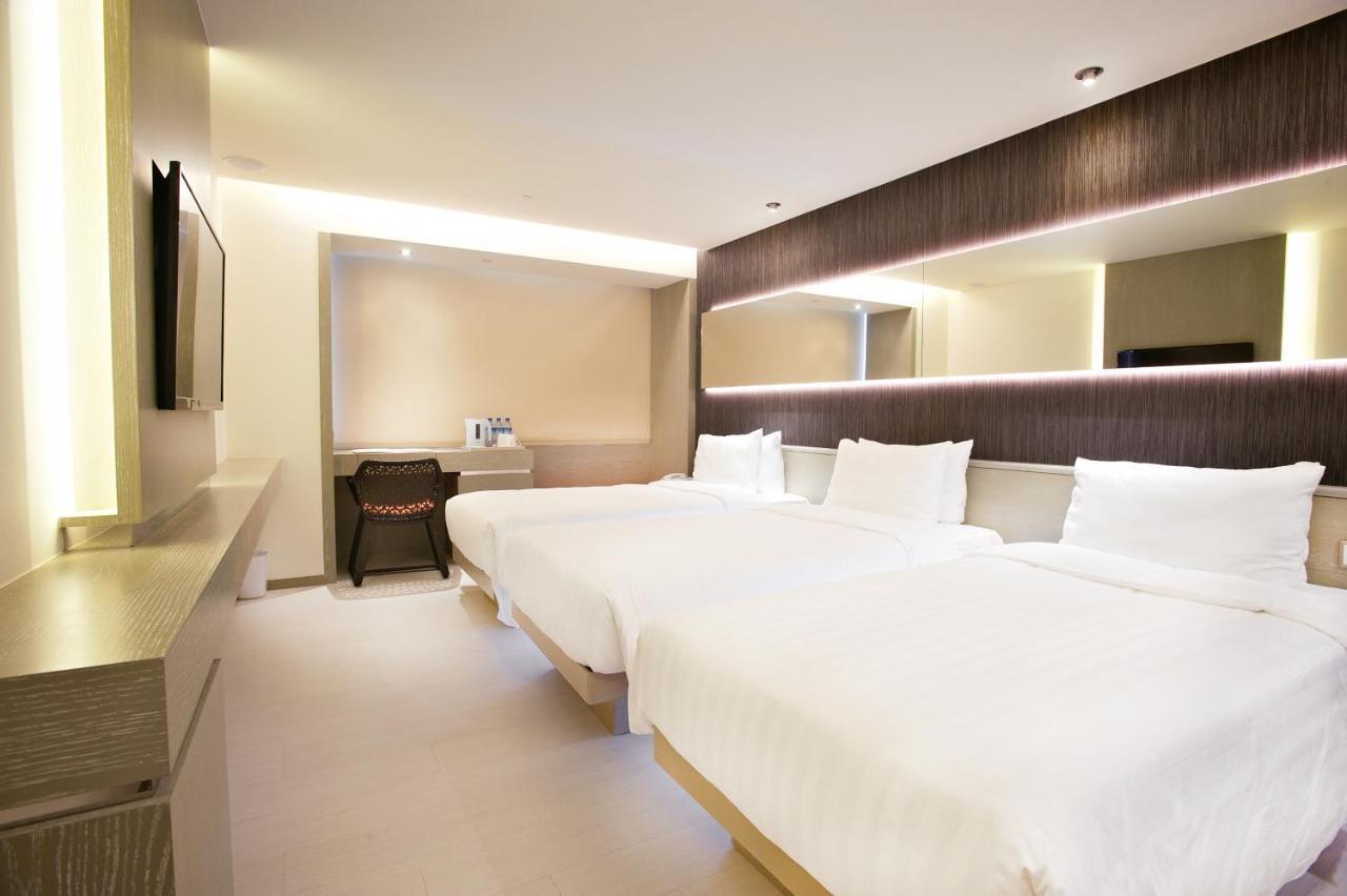 Inhouse Hotel Yehliu Wanli Exteriör bild